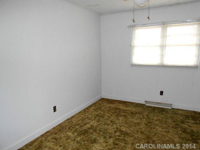 571 Walser Road, Unit 5 Lexington, NC 27295 - Photo 7 of 8 Gallery Image 7