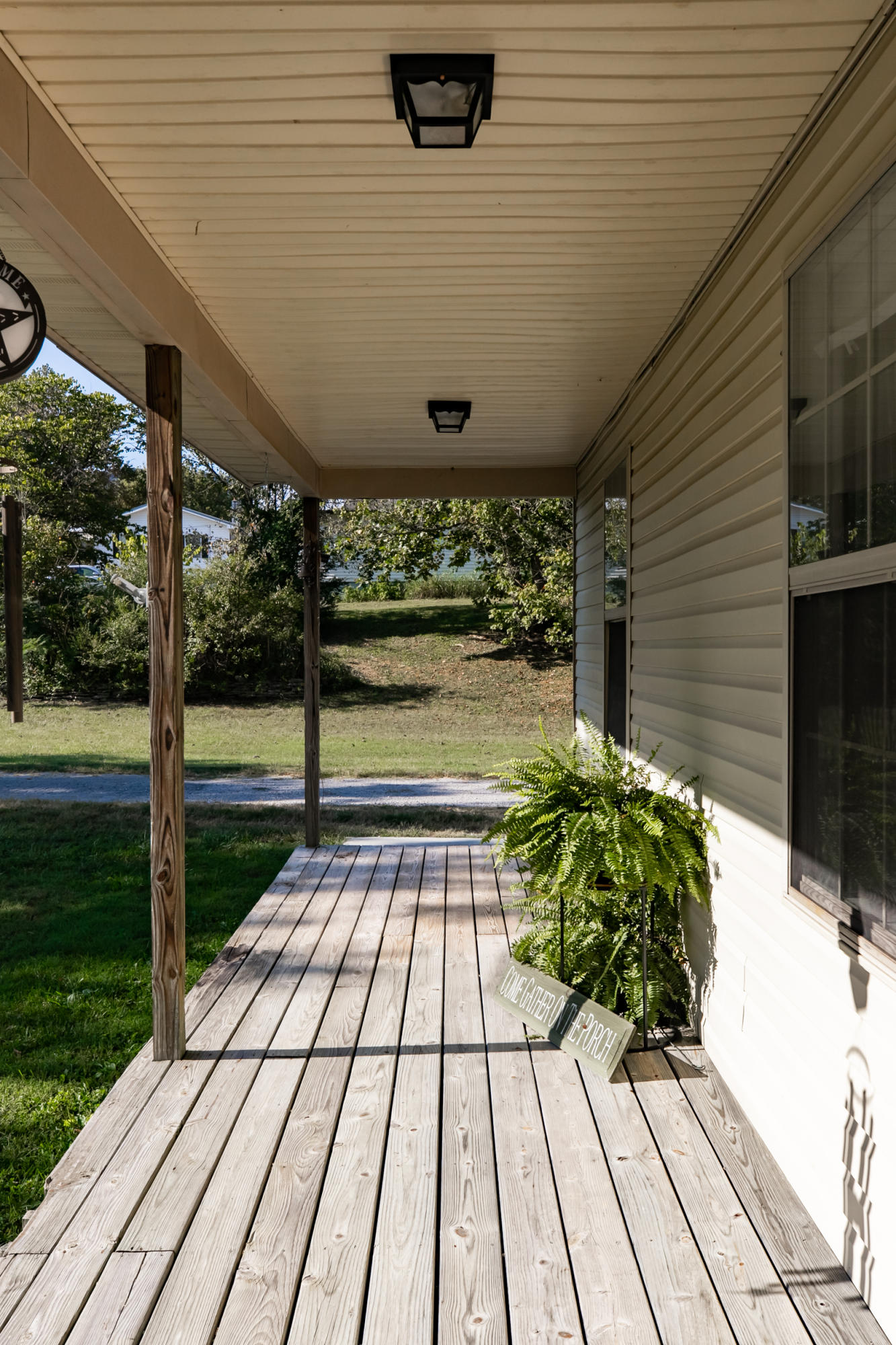 249 Frontier Road La Follette, TN 37766 - Photo 24 of 36 249 Frontier Rd-8