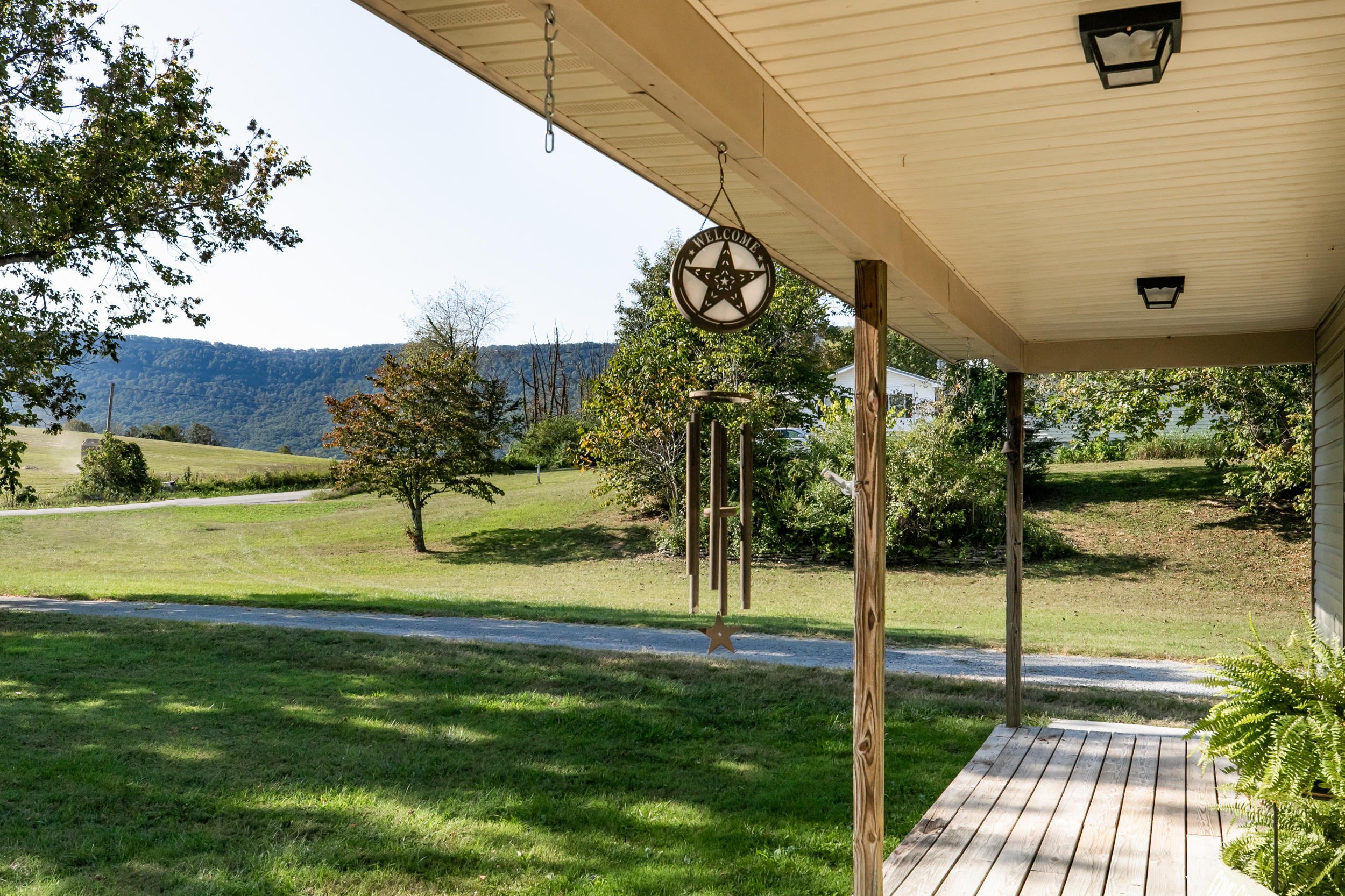249 Frontier Road La Follette, TN 37766 - Photo 25 of 36 249 Frontier Rd-10