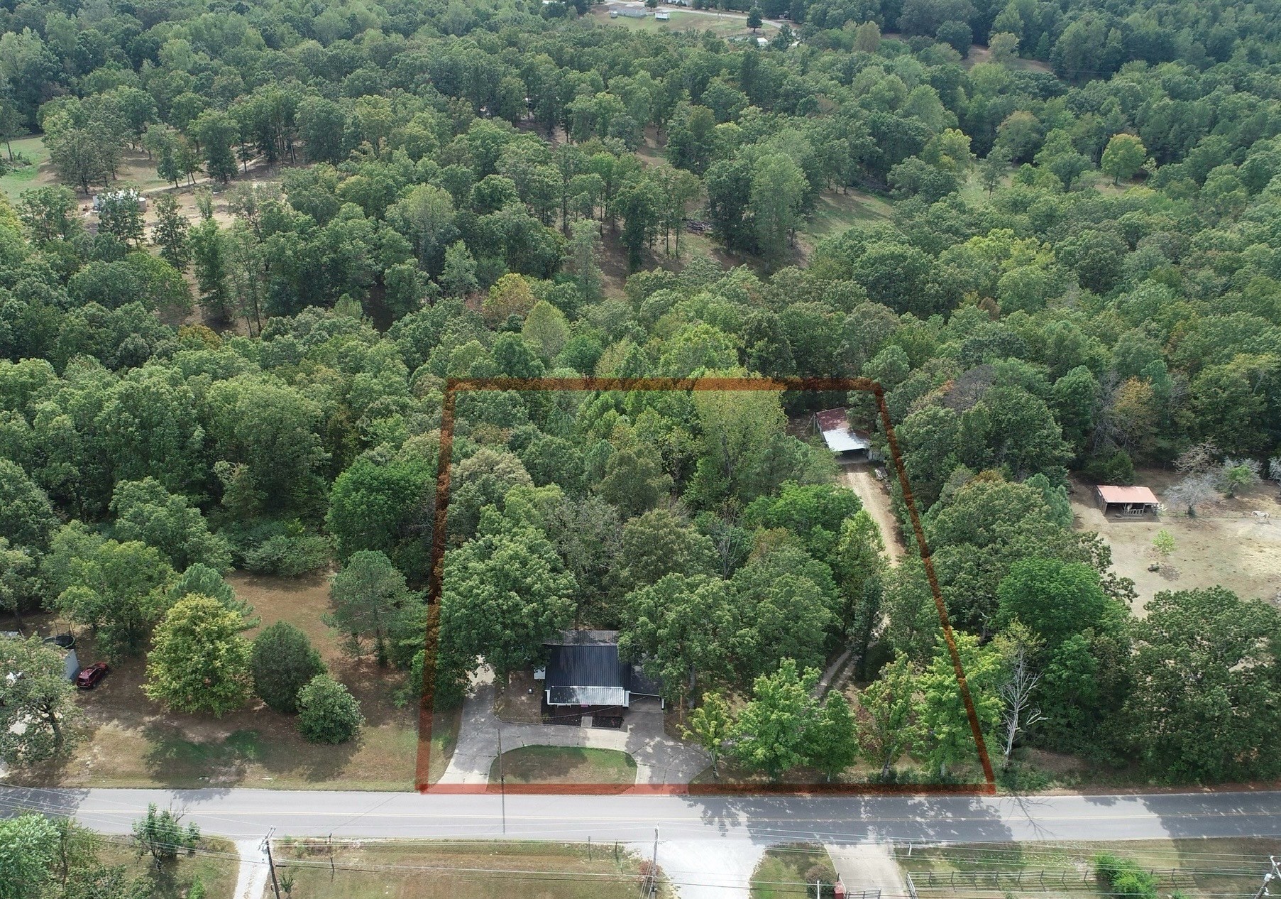 1865 Clydeton Road Waverly, TN 37185 - Photo 33 of 40