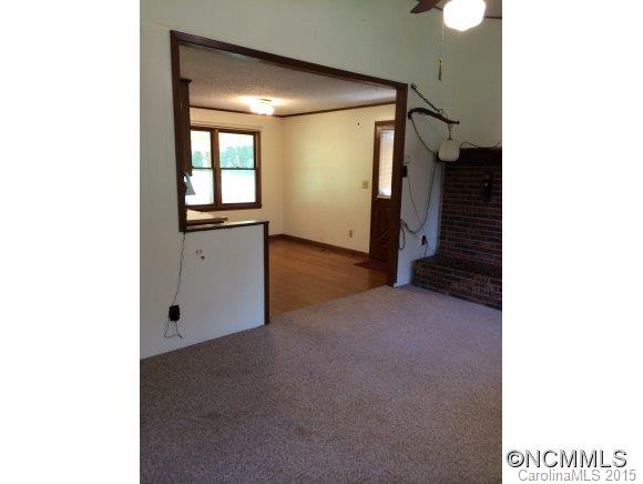 30 Lance Road Arden, NC 28704 - Photo 5 of 24 Gallery Image 5