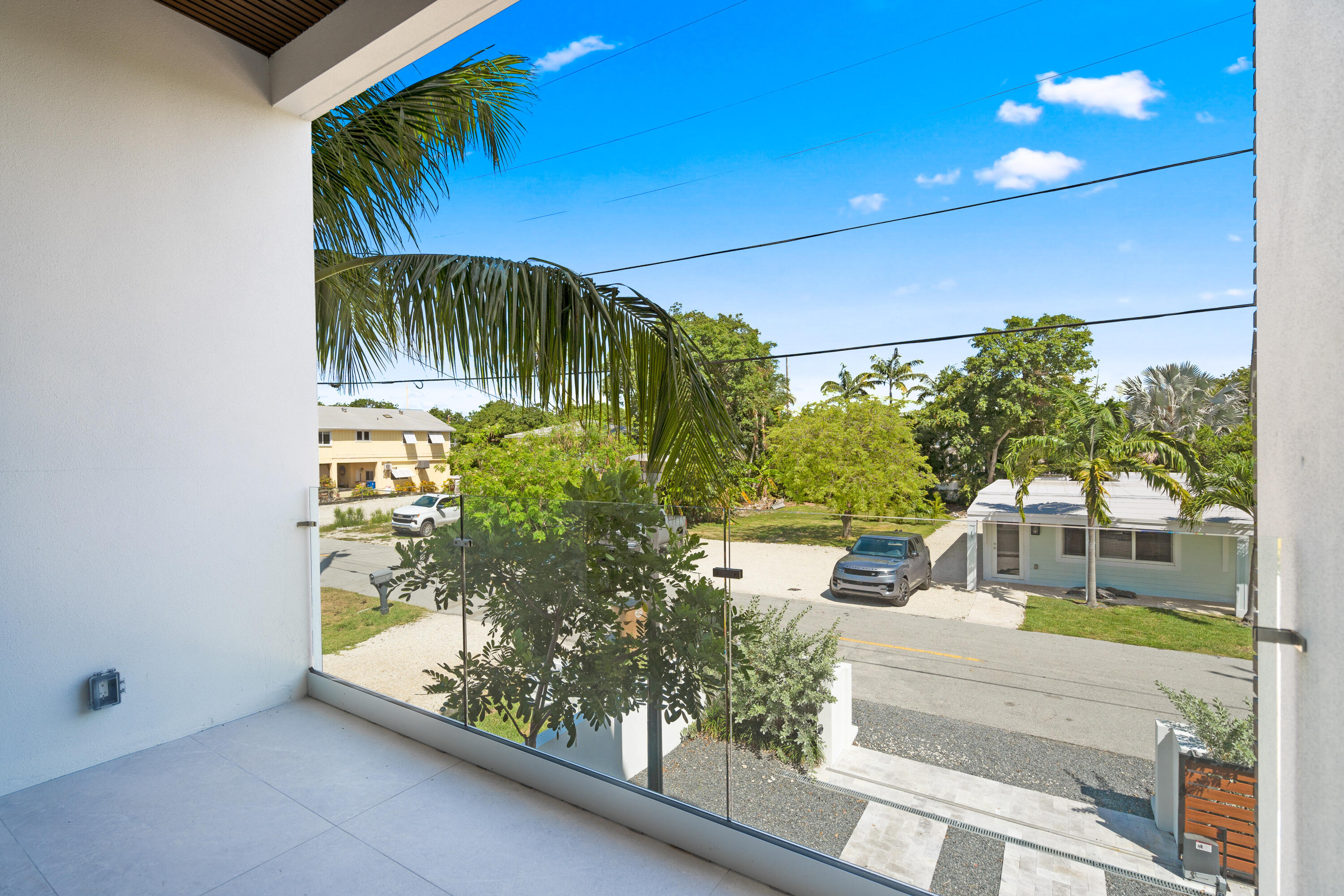 16 Seaside Avenue Key Largo, FL 33037 - Photo 56 of 118 2026_06_19 16 SEASIDE AVE KELSEY-48