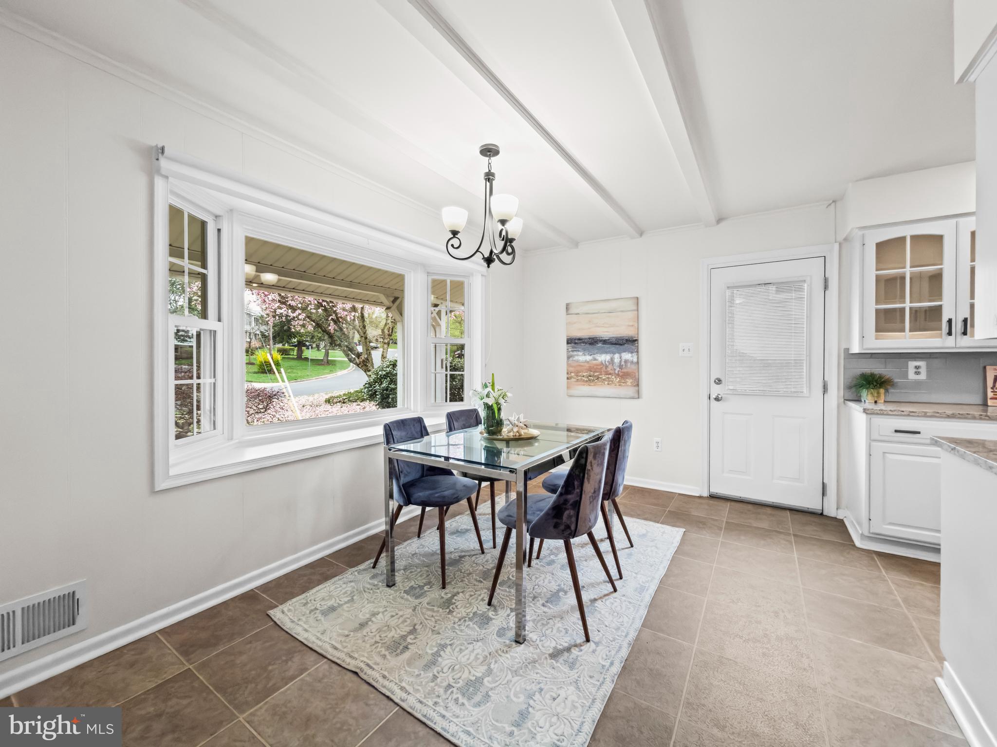 11609 Deborah Drive Potomac, MD 20854 - Photo 8 of 43