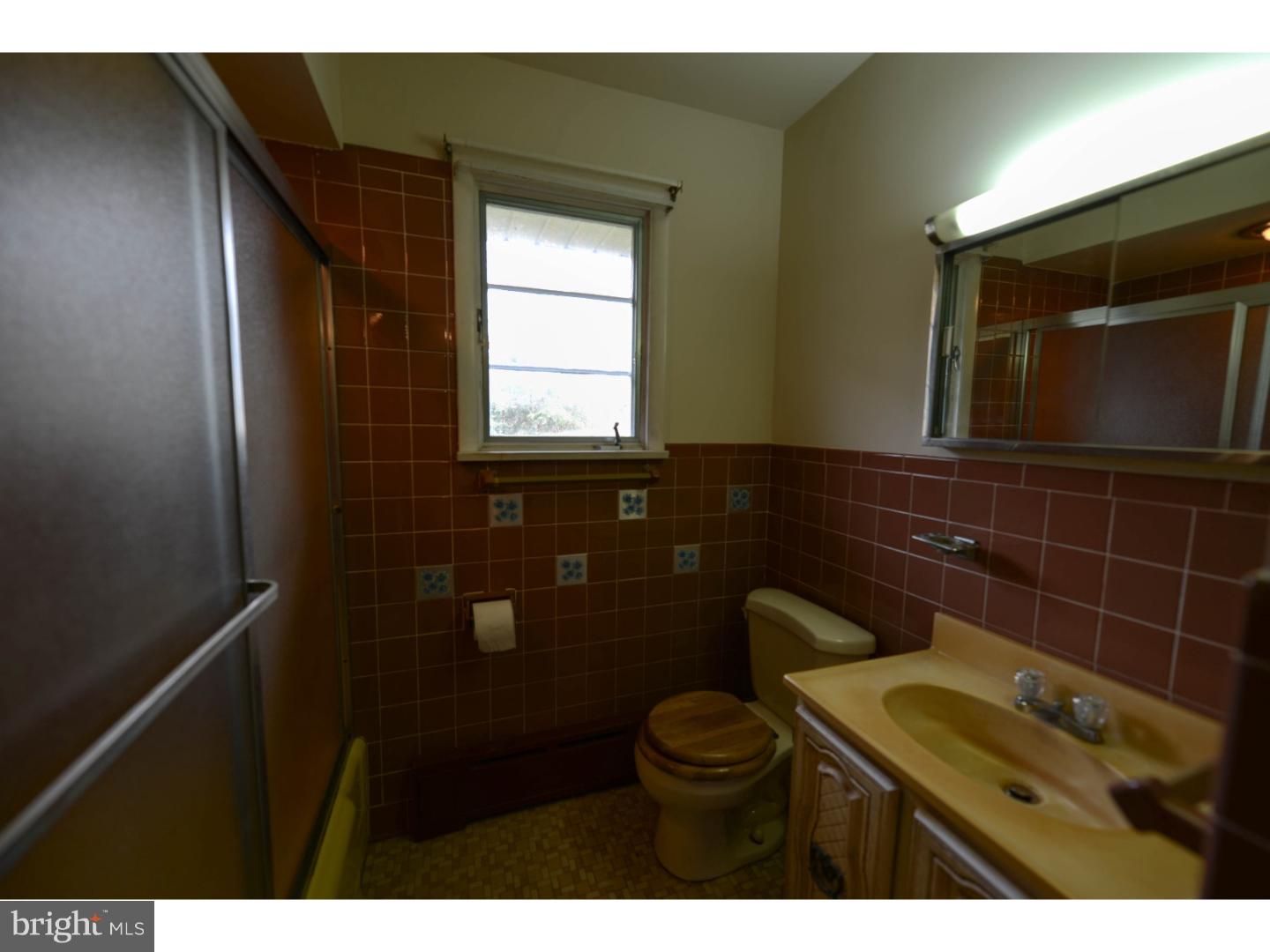 127 Marlton Road Pilesgrove, NJ 08098 - Photo 12 of 20 Bathroom