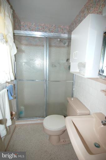 7014 Presley Road Lanham, MD 20706 - Photo 2 of 23 Bath (Master)