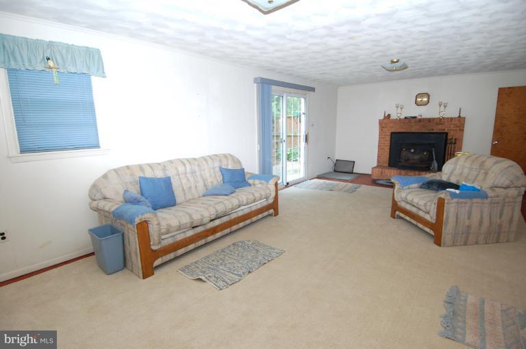 7014 Presley Road Lanham, MD 20706 - Photo 12 of 23 Recreation Room
