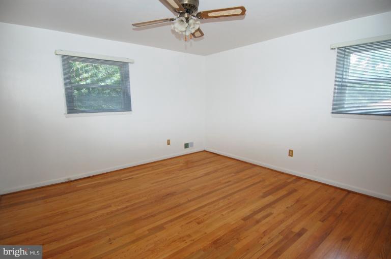 7014 Presley Road Lanham, MD 20706 - Photo 17 of 23 Bedroom (Master)