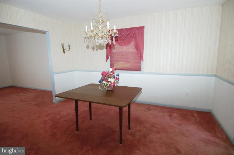 7014 Presley Road Lanham, MD 20706 - Photo 3 of 23 Dining Room