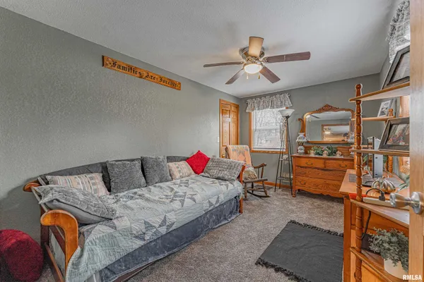 $125,000 | 603 East Elm Street, Mason City, IL 62664