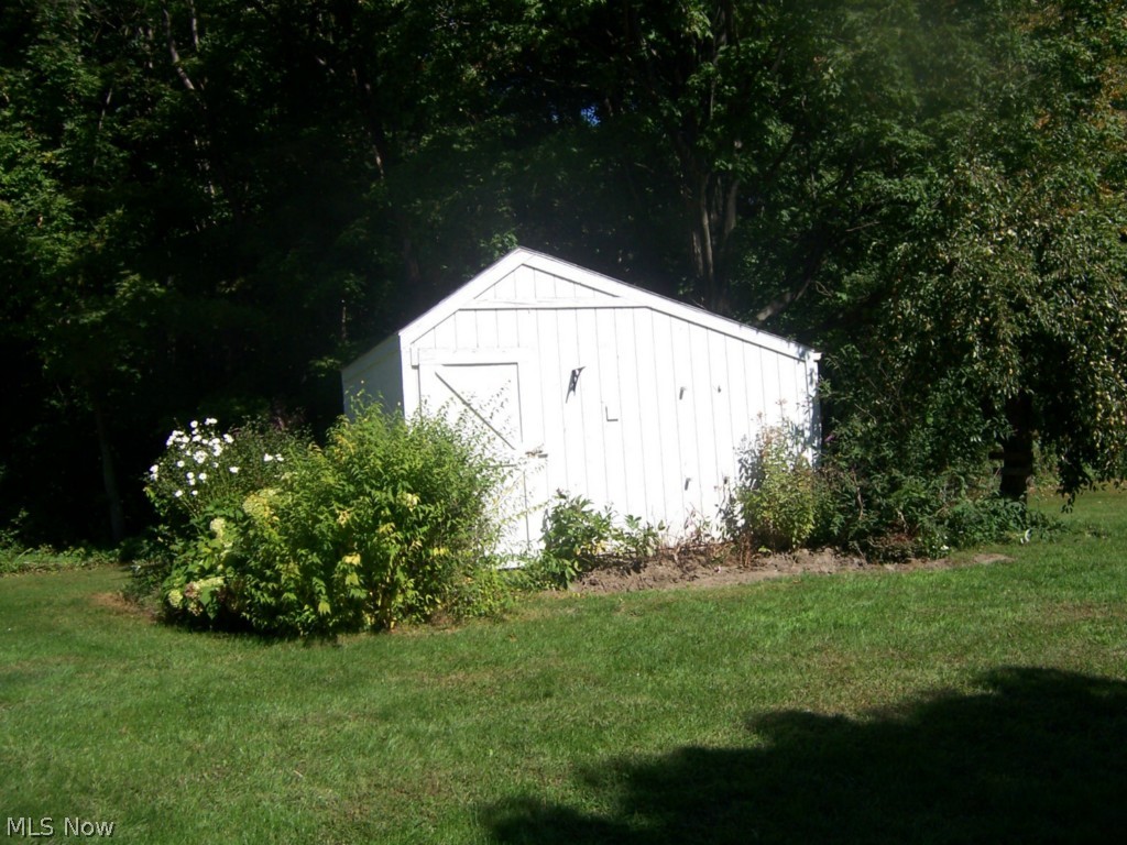 3917 Bates Road Madison, OH 44057 - Photo 7 of 25