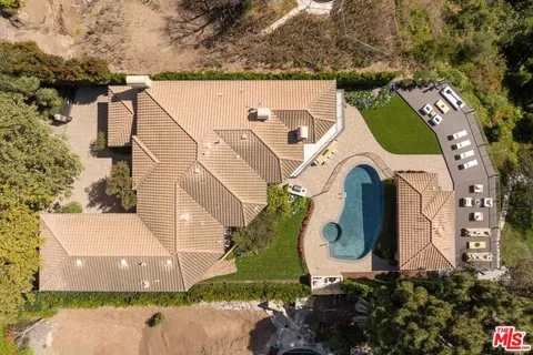 $12,995,000 | Undisclosed Address, Pacific Palisades, CA 90272