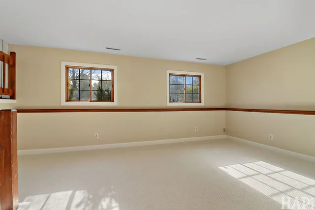 $319,900 | 5518 West Chasefield Circle, McHenry, IL 60050