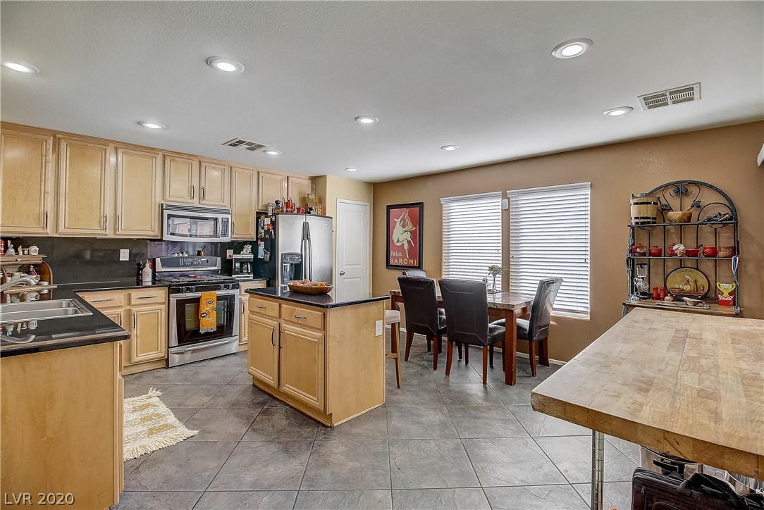 89 Ice Fall Avenue Las Vegas, NV 89183 - Photo 15 of 50