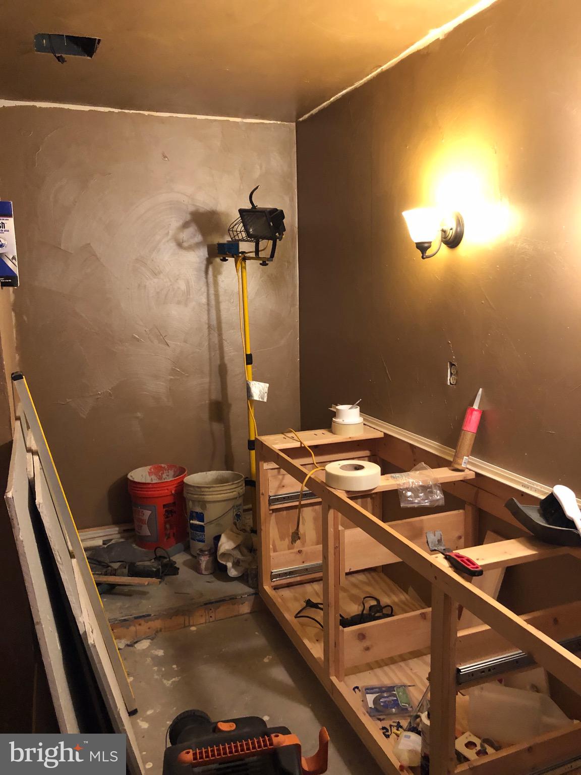 882 Scrabble Road Castleton, VA 22716 - Photo 11 of 17 Large bathrooms need finishing.