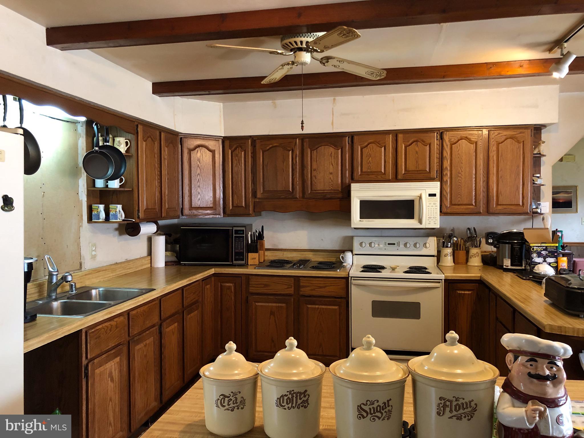 882 Scrabble Road Castleton, VA 22716 - Photo 13 of 17 Kitchen was to be enlarged
