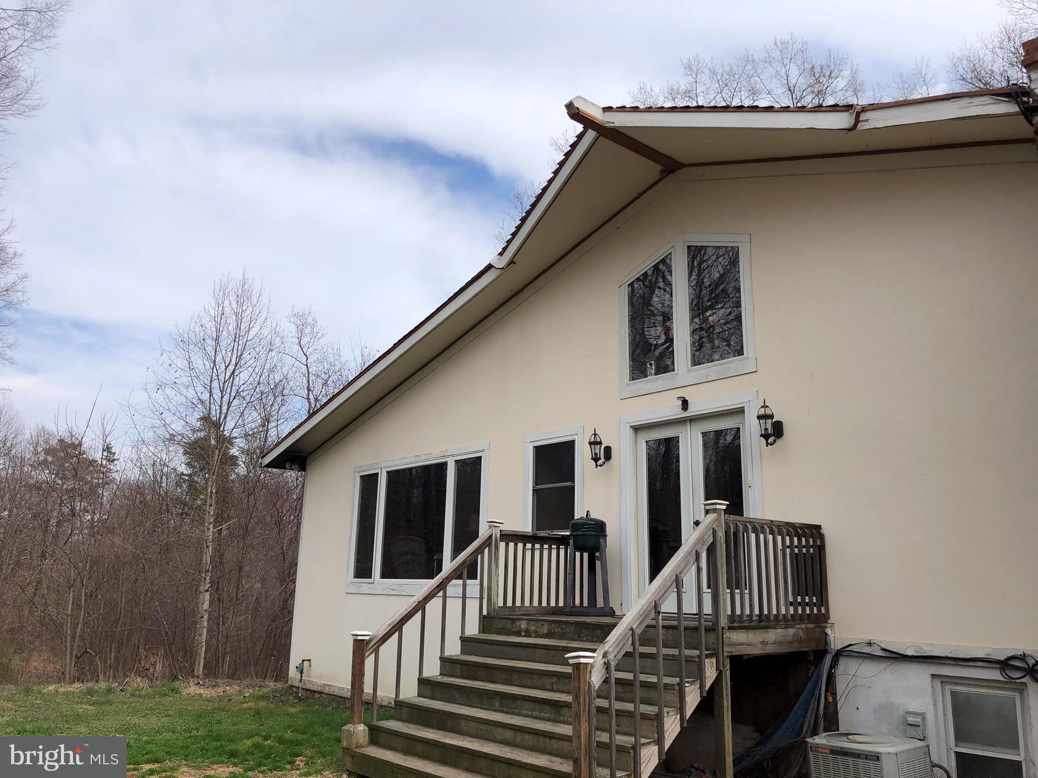 882 Scrabble Road Castleton, VA 22716 - Photo 3 of 17 3-story addition added to 3-bedroom home