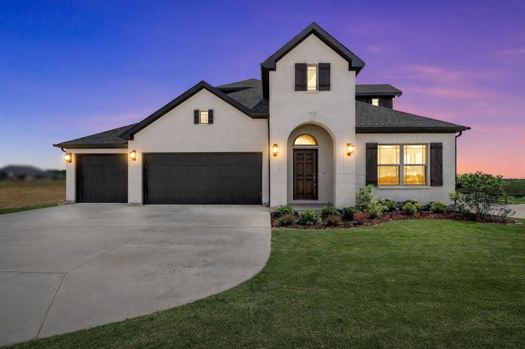 412 McAlpine Drive Springtown, TX 76082 - Photo 1 of 12