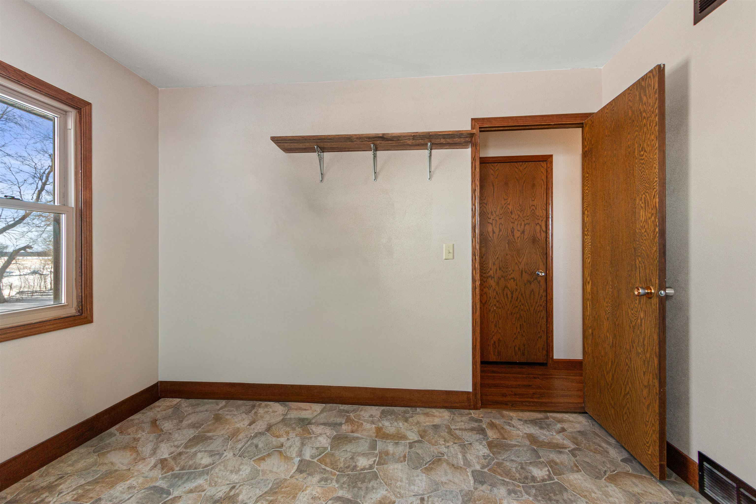 5390 County Rd Q Amherst, WI 54406 - Photo 12 of 44