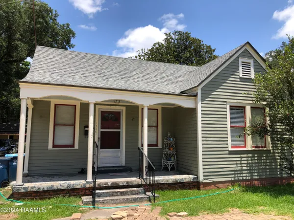 $1,600 | 1326 West University Avenue, Lafayette, LA 70506