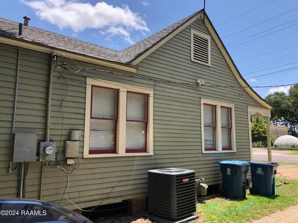 $1,600 | 1326 West University Avenue, Lafayette, LA 70506