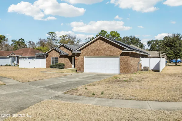 $379,000 | 87083 Chesapeake Avenue, Yulee, FL 32097