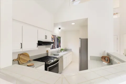 $995,000 | 114 Annie Lane, Santa Cruz, CA 95062