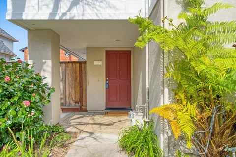 $995,000 | 114 Annie Lane, Santa Cruz, CA 95062