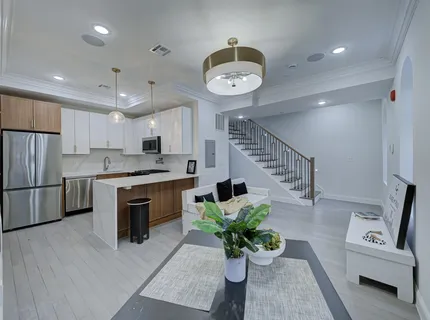 $665,000 | 133 Clifton Place, Unit 2, Jersey City, NJ 07304