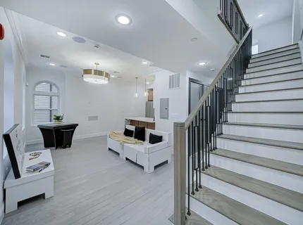 $689,000 | 133 Clifton Place, Unit 2, Jersey City, NJ 07304