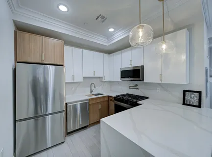 $689,000 | 133 Clifton Place, Unit 2, Jersey City, NJ 07304