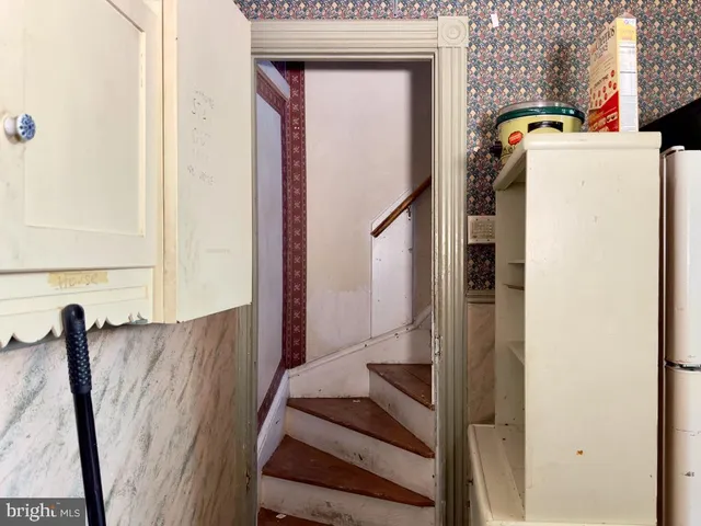 $339,000 | 911 East King Street, Lancaster, PA 17602