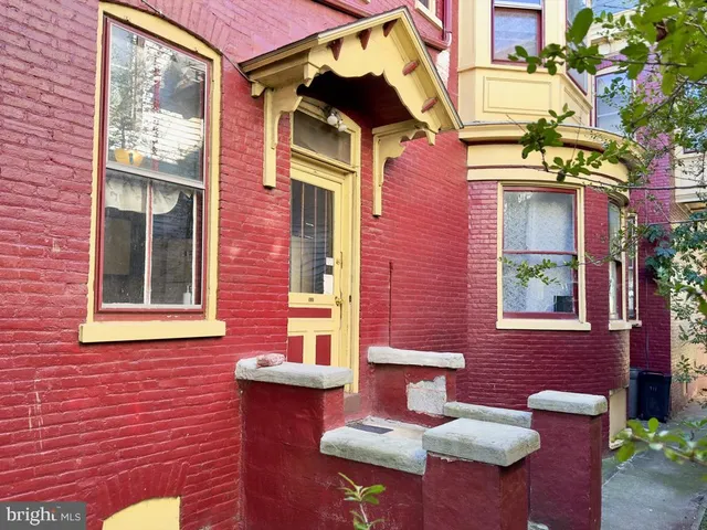 $339,000 | 911 East King Street, Lancaster, PA 17602