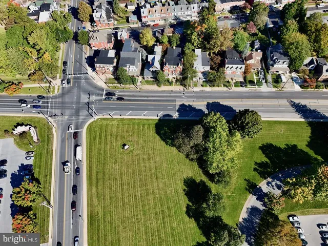 $339,000 | 911 East King Street, Lancaster, PA 17602