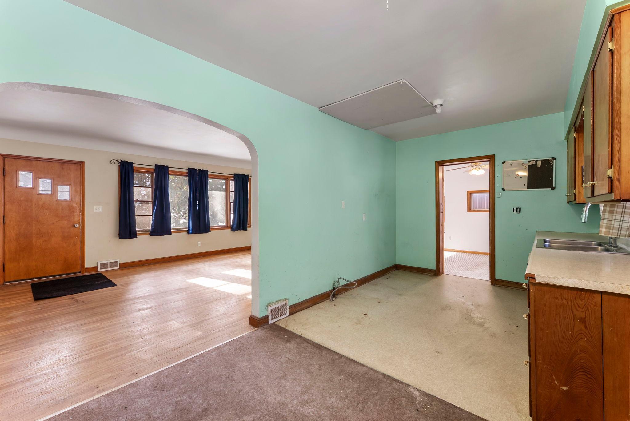 4818 Hodgson Road Shoreview, MN 55126 - Photo 15 of 56 Gallery Image 15