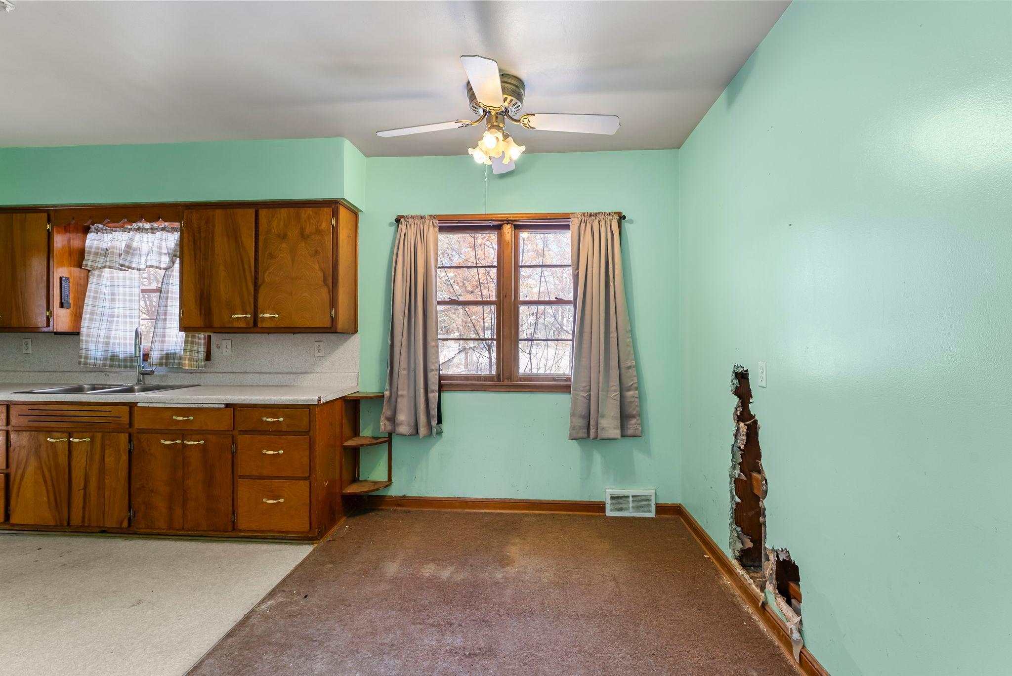 4818 Hodgson Road Shoreview, MN 55126 - Photo 16 of 56 Gallery Image 16