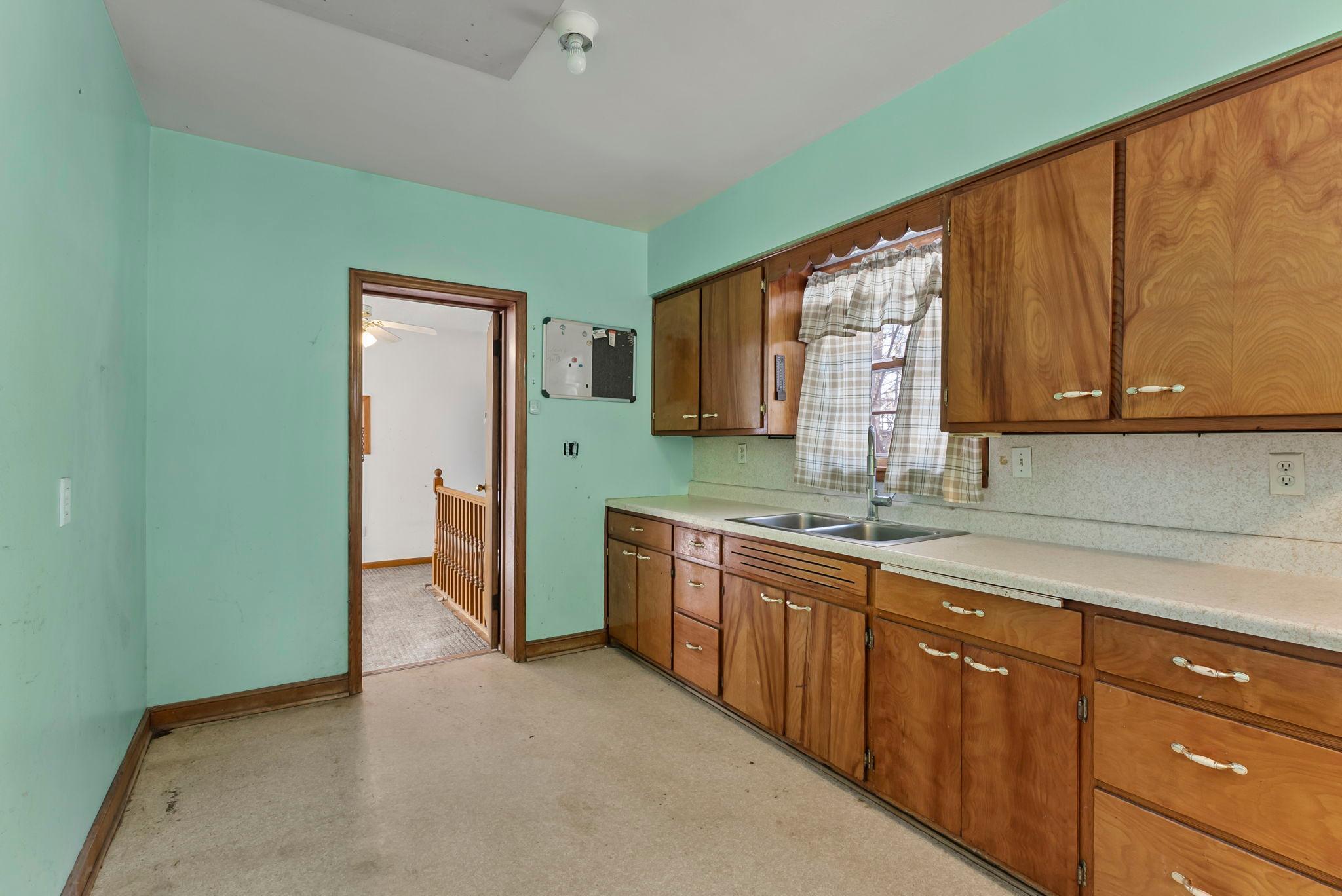 4818 Hodgson Road Shoreview, MN 55126 - Photo 20 of 56 Gallery Image 20