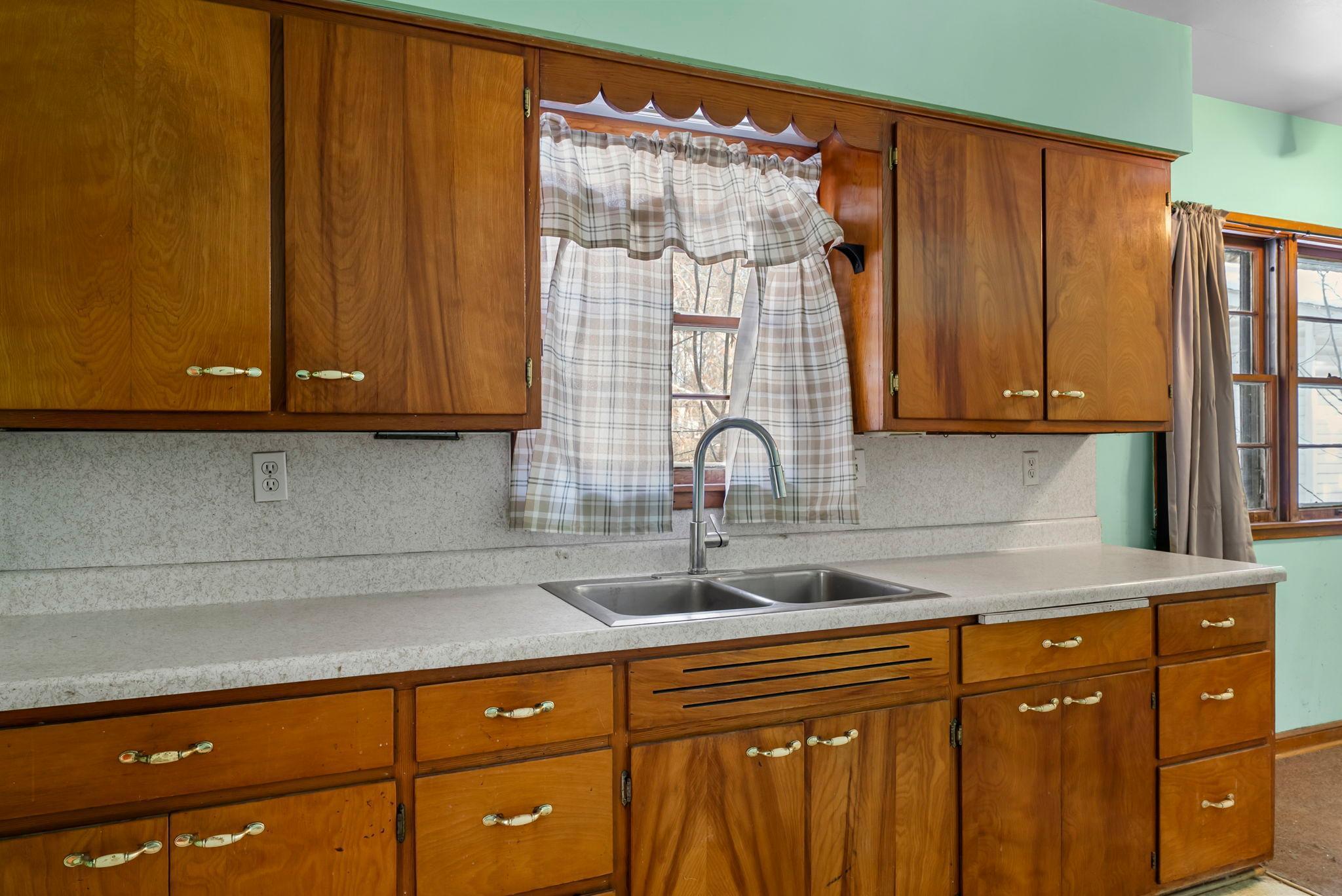 4818 Hodgson Road Shoreview, MN 55126 - Photo 21 of 56 Gallery Image 21