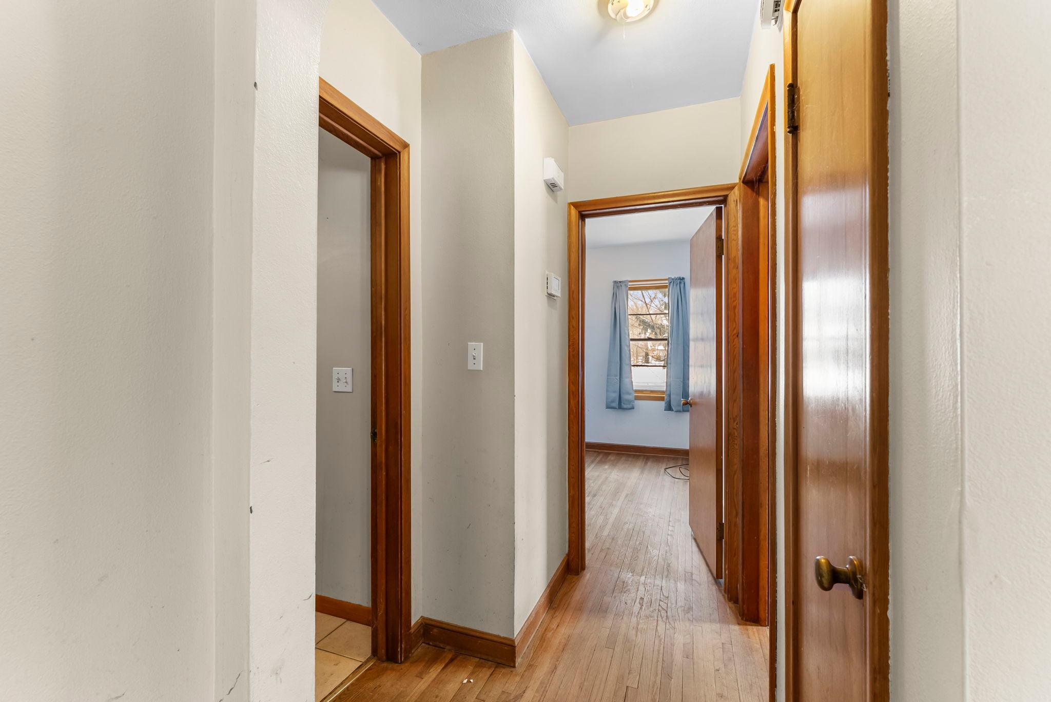 4818 Hodgson Road Shoreview, MN 55126 - Photo 27 of 56 Gallery Image 27