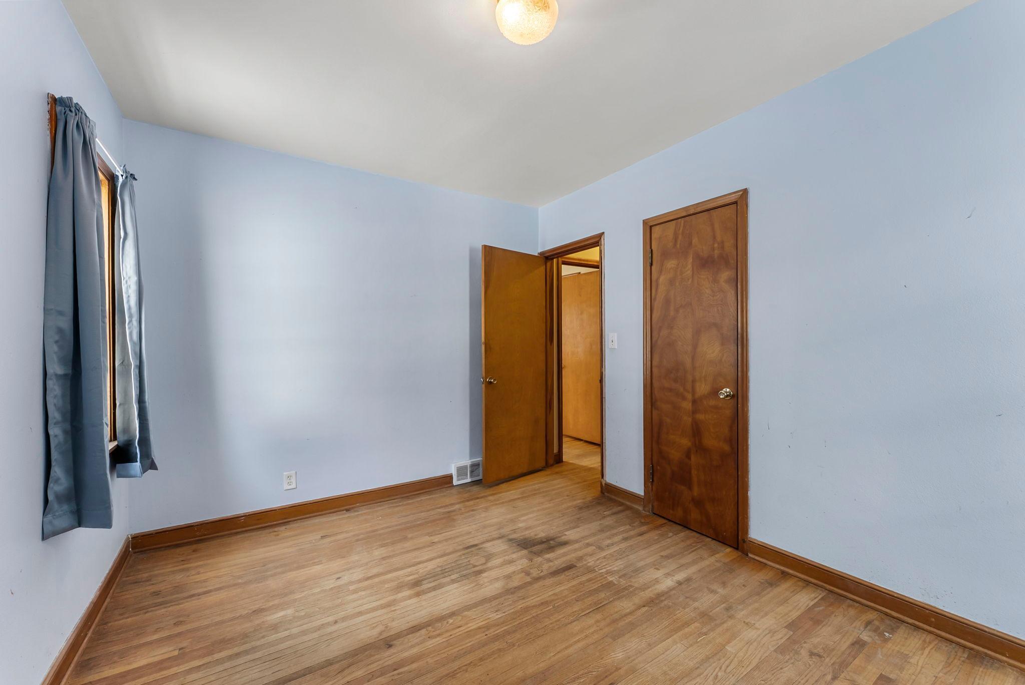 4818 Hodgson Road Shoreview, MN 55126 - Photo 31 of 56 Gallery Image 31