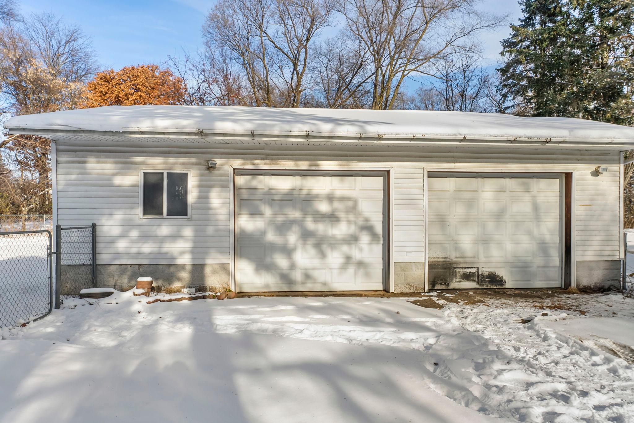 4818 Hodgson Road Shoreview, MN 55126 - Photo 34 of 56 Gallery Image 34