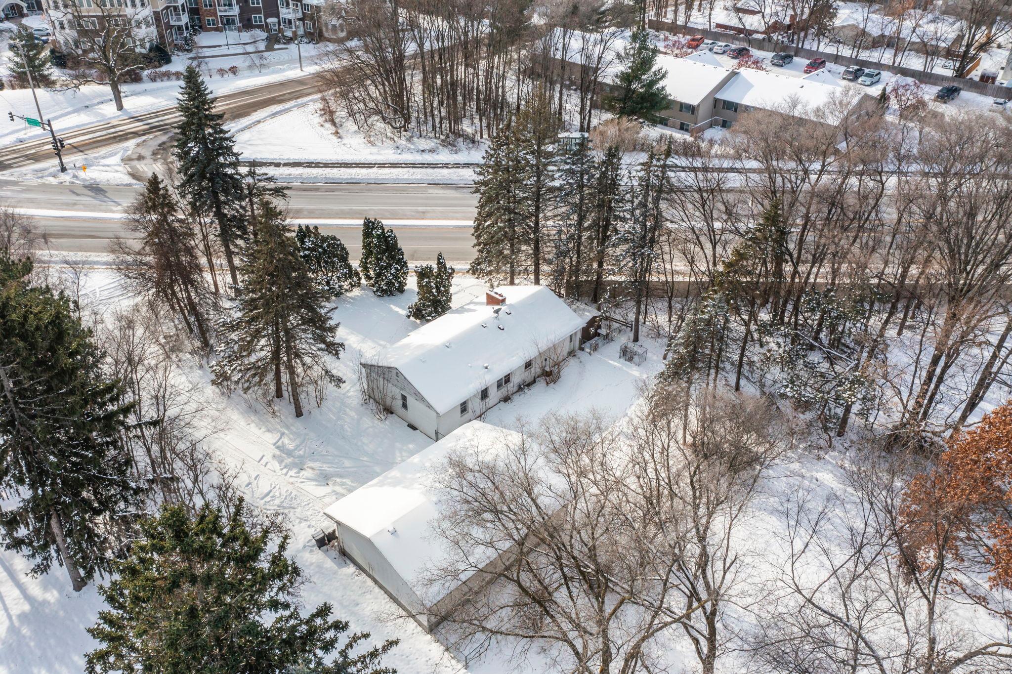 4818 Hodgson Road Shoreview, MN 55126 - Photo 43 of 56 Gallery Image 43