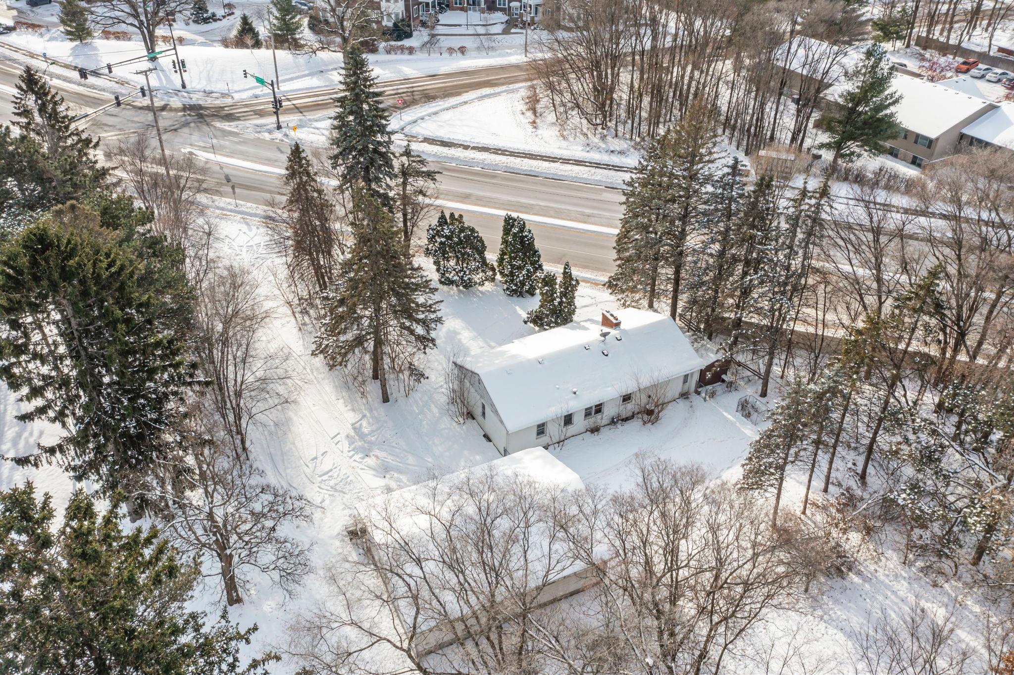 4818 Hodgson Road Shoreview, MN 55126 - Photo 44 of 56 Gallery Image 44