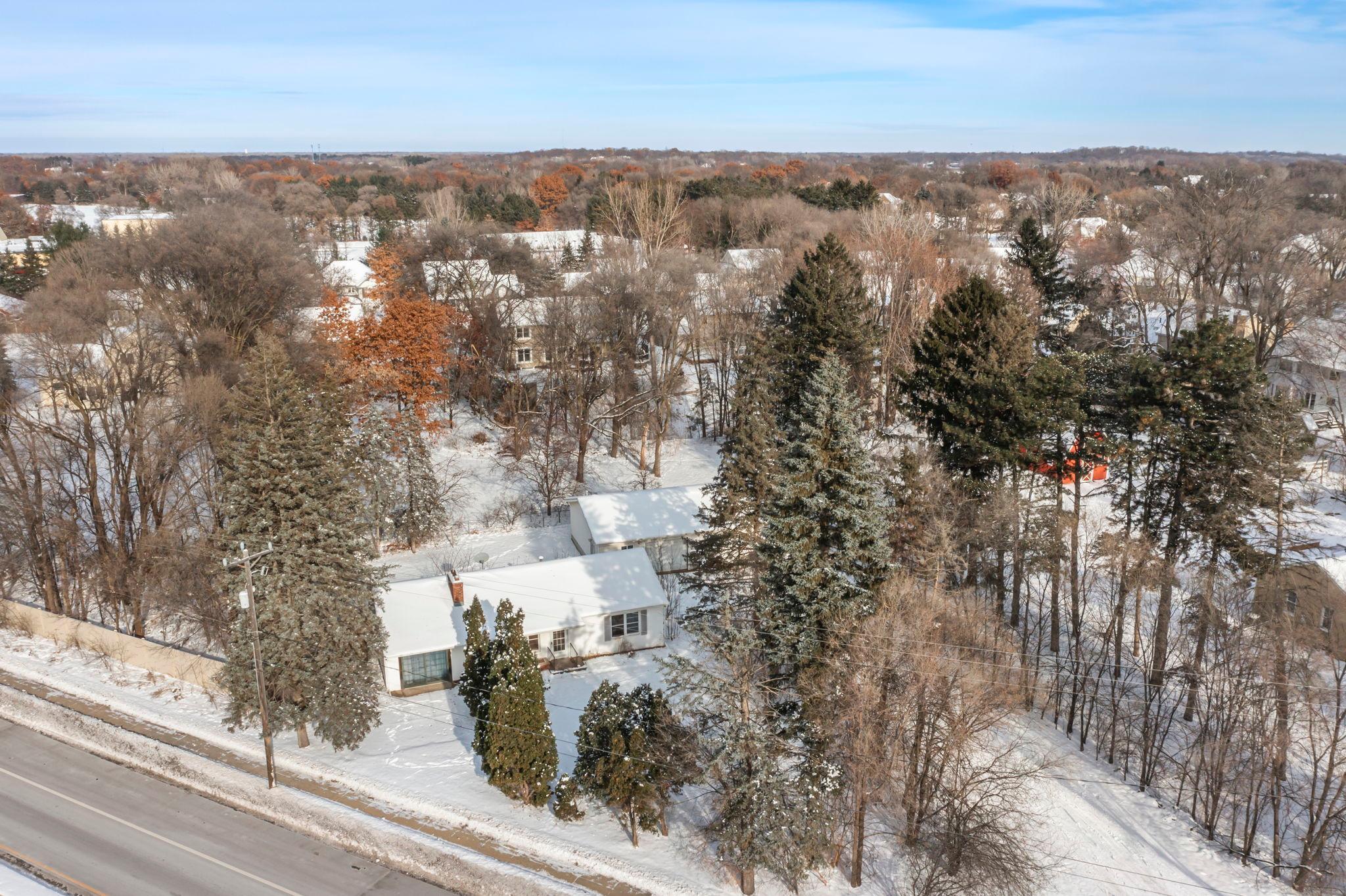 4818 Hodgson Road Shoreview, MN 55126 - Photo 48 of 56 Gallery Image 48