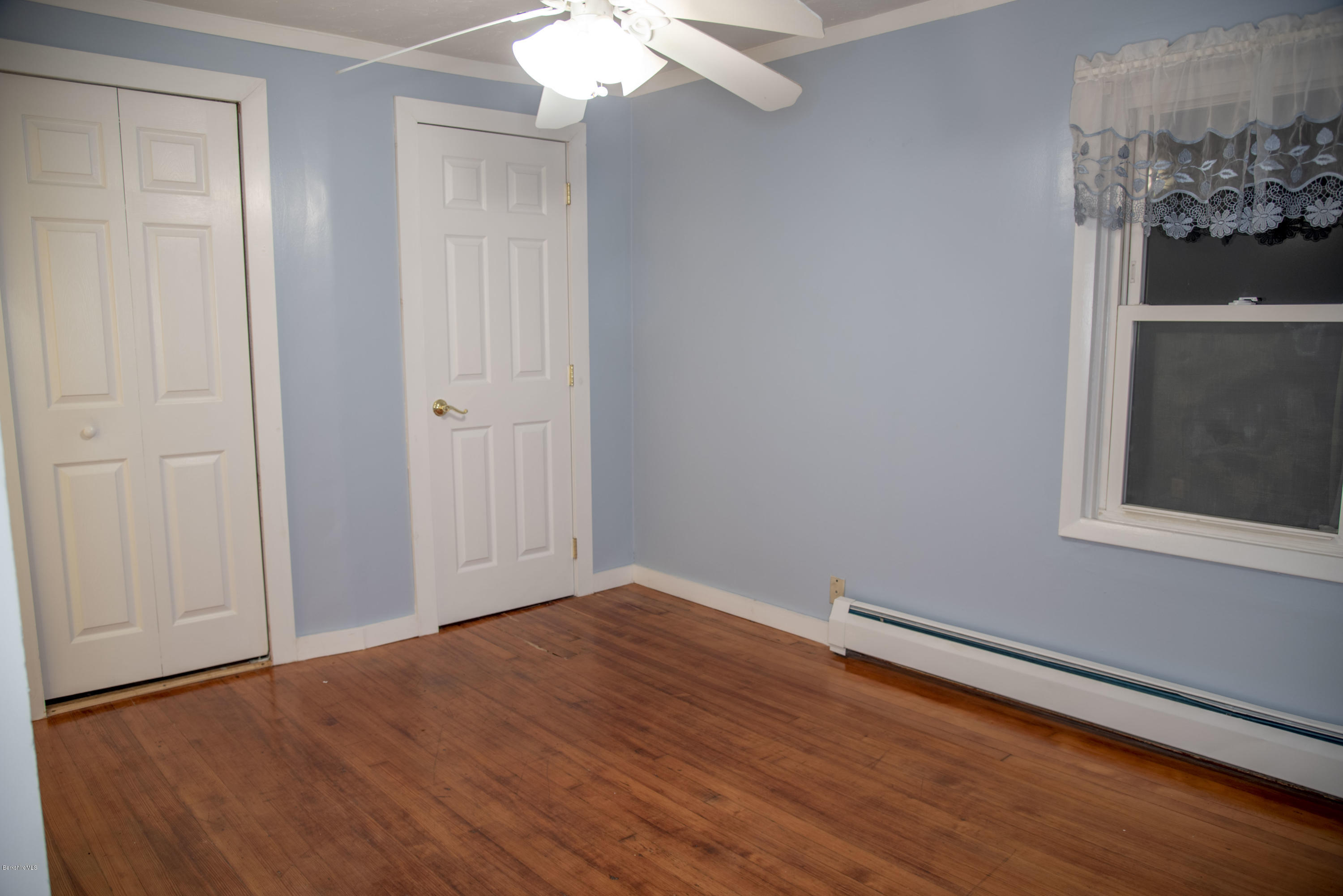 44 Elm Street Adams, MA 01220 - Photo 6 of 15 Dining room