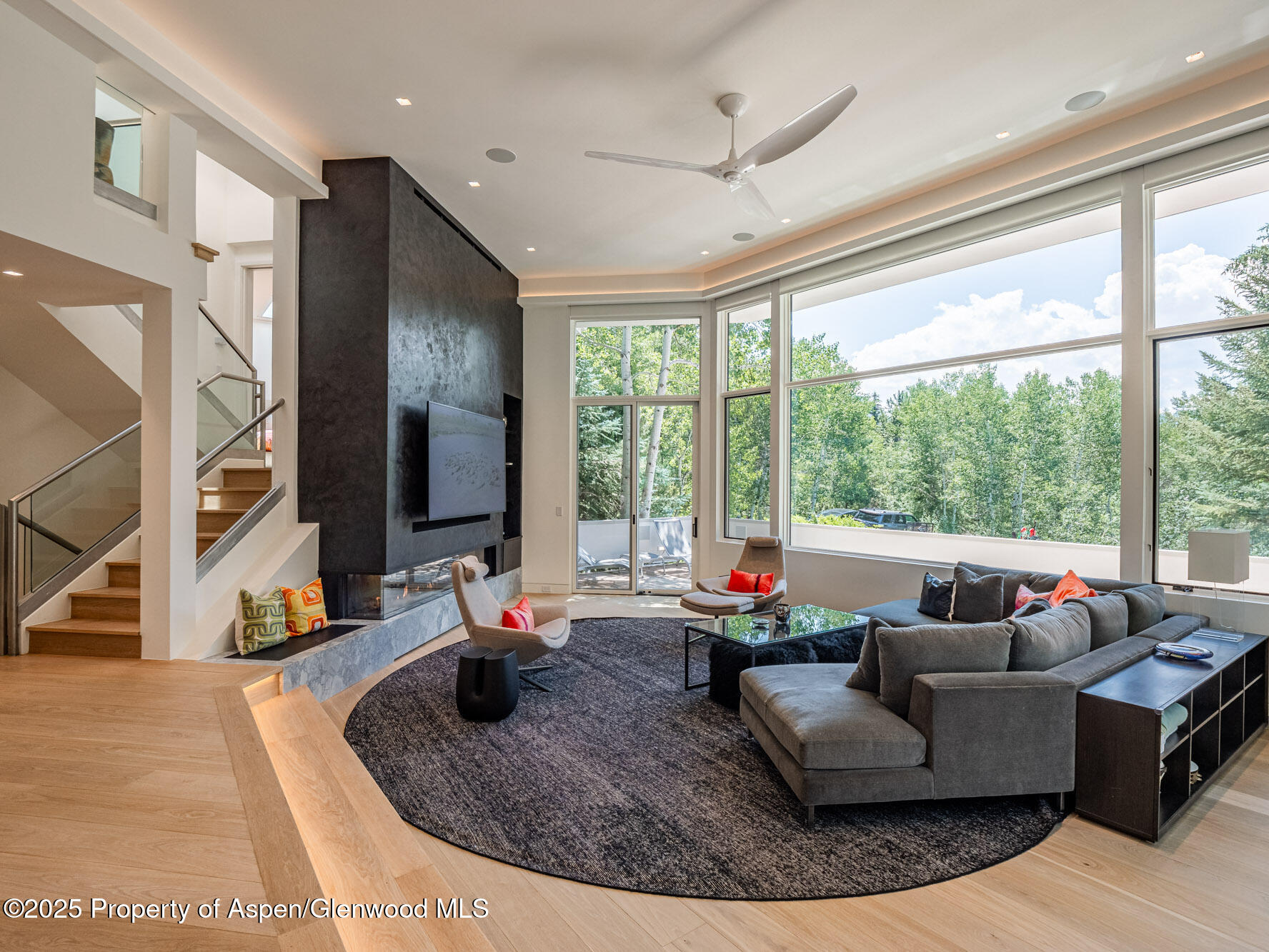 1440 Crystal Lake Road Aspen, CO 81611 - Photo 3 of 36 Living Room
