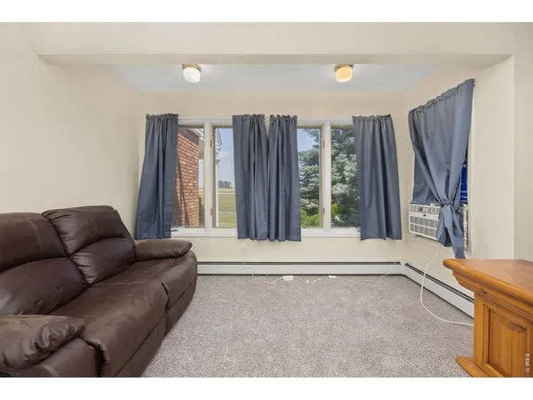 $925,000 | 25556 County Road 66, Greeley, CO 80631