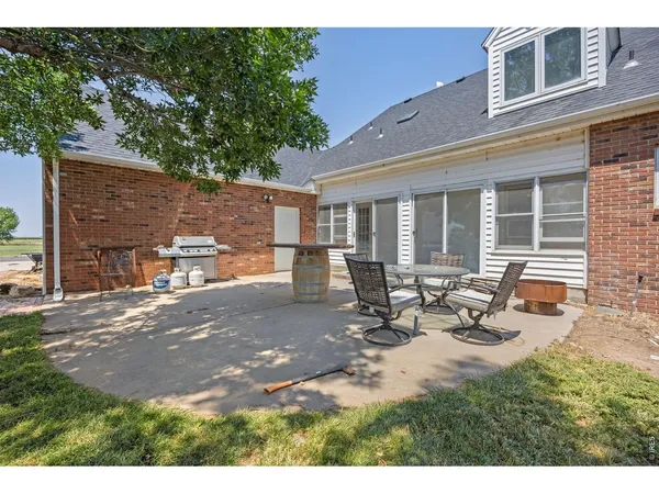 $925,000 | 25556 County Road 66, Greeley, CO 80631