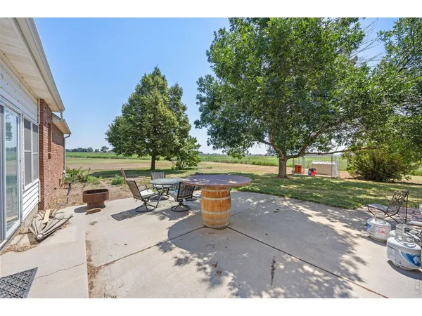 $925,000 | 25556 County Road 66, Greeley, CO 80631