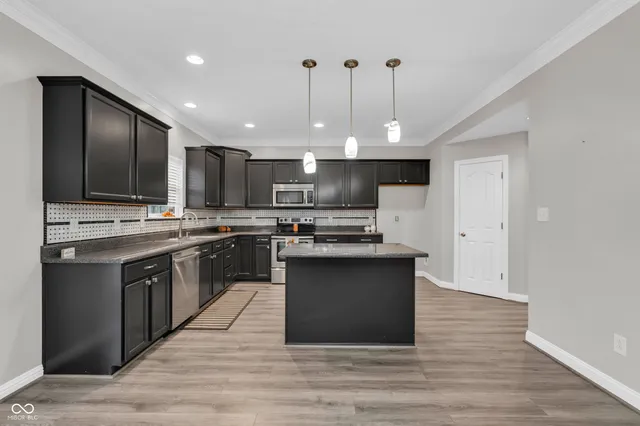 $359,900 | 2434 Burgundy Way, Plainfield, IN 46168