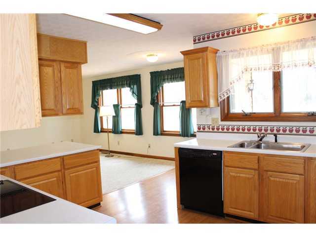 20030 Arrington Road Utica, OH 43080 - Photo 9 of 25 Gallery Image 9